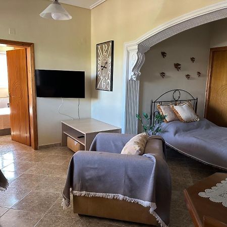 Gavrilis Apartments Nenita エクステリア 写真