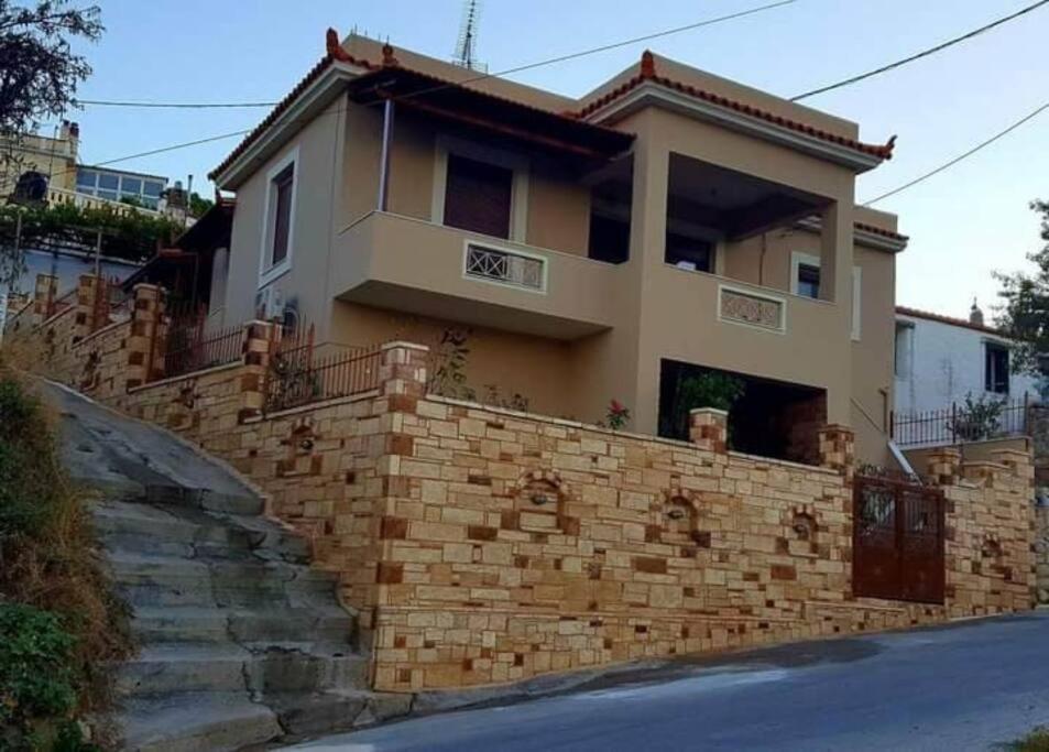 Gavrilis Apartments Nenita エクステリア 写真